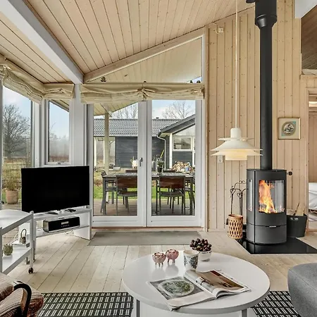 Amazing In With Wifi And 3 Bedrooms Ferienhaus Grenå