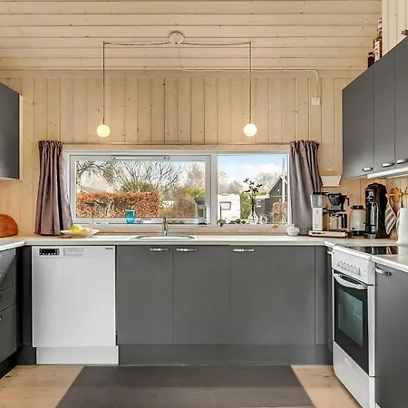 Amazing In With Wifi And 3 Bedrooms *